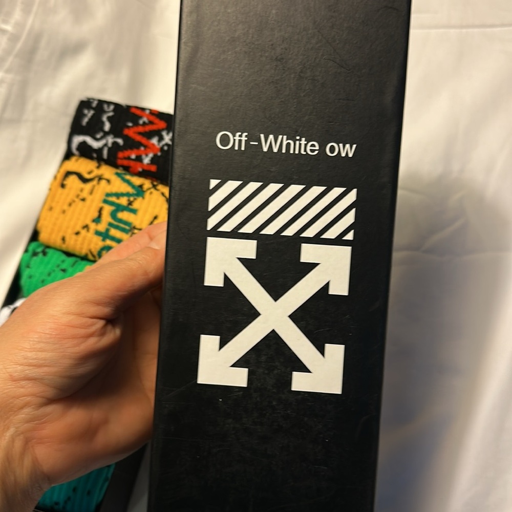 Multicolor Socks Set - Picture 3 of 9